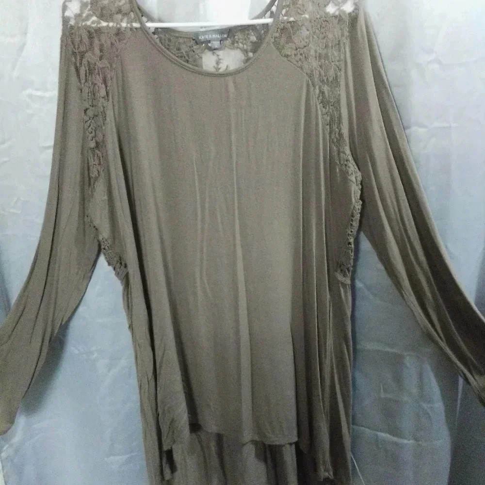 Dress - Picture 4 of 8